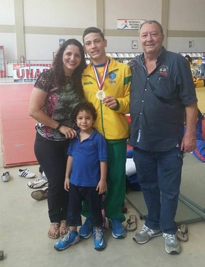 Leonardo Moraes Maganha fatura ouro no judô em Assunção (Foto: Divulgação/Academia Rocha)