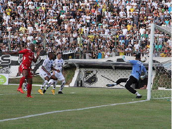 . (. (Fabiano de Oliveira/GloboEsporte.com))