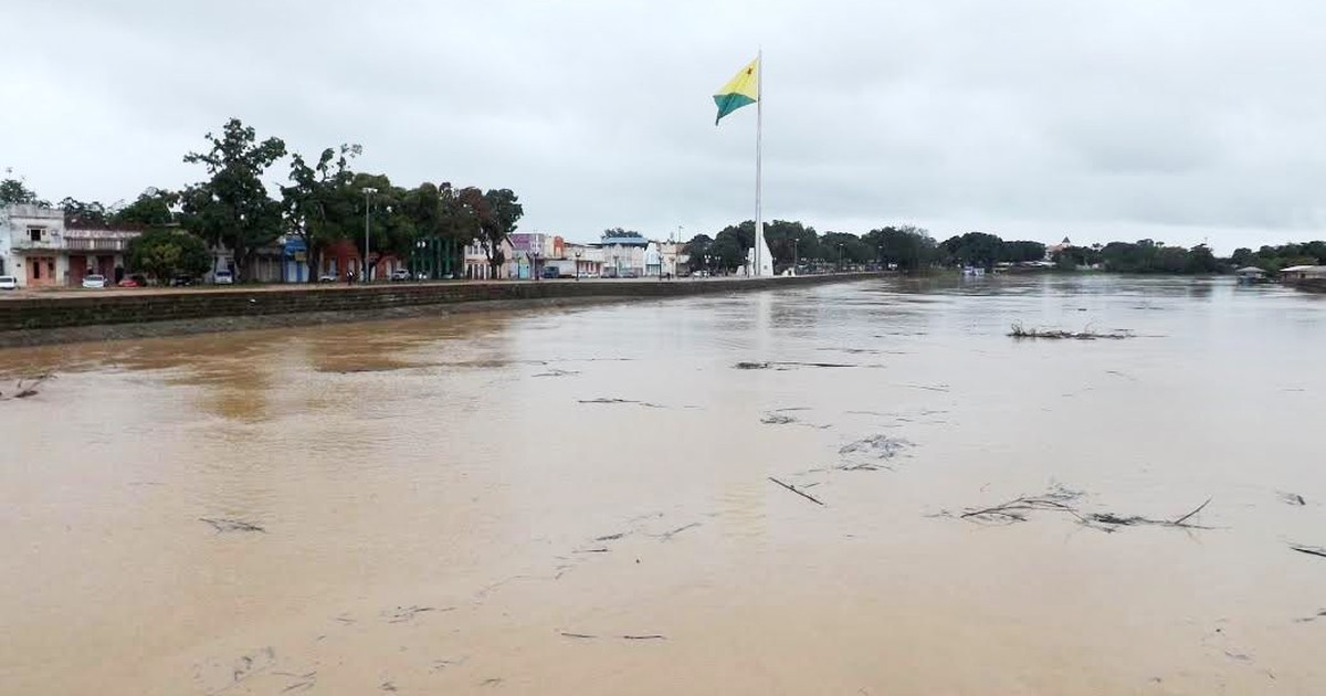 G1 Cheia Do Rio Acre Faz Rio Branco Decretar Situação De Emergência Notícias Em Acre 
