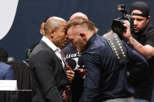 Encarada José Aldo e Conor McGregor UFC Go Big (Foto: Evelyn Rodrigues)