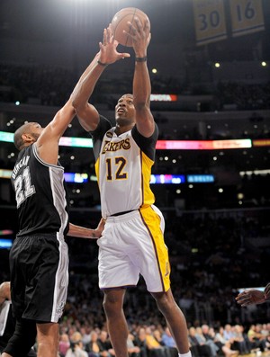 Dwight Howard Los Angeles Lakers San Antonio Spurs NBA (Foto: AFP)