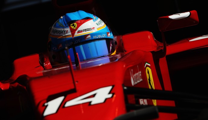 Fernando Alonso completou 529 voltas e superou o companheiro Kimi, que anotou 344 (Foto: Getty Images)