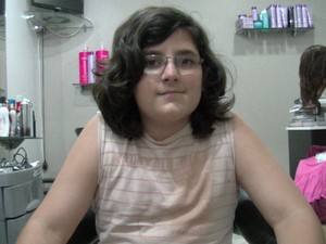 João deixou o cabelo crescer durante um ano (Foto: Naiara Arpini/ G1 ES)