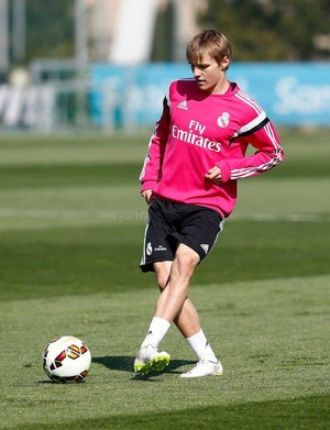 Martin Odegaard Real Madrid (Foto: Reprodução / Site Oficial)
