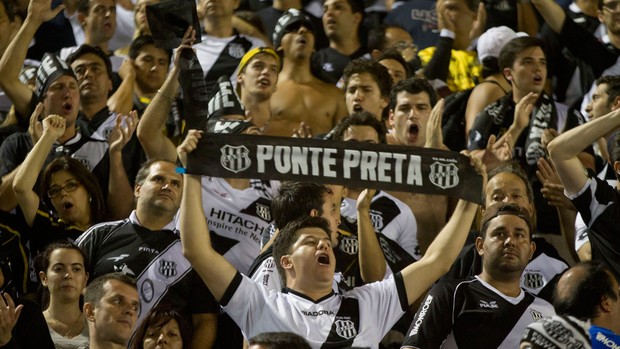 Lanús x Ponte Preta (Foto: AP)