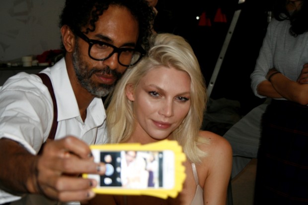 Aline Weber na campanha (Foto: Joge / Divulgação) Aline Weber na campanha (Foto: Joge / Divulgação)