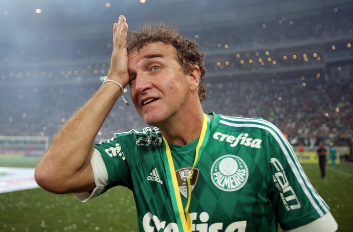 Rizek: Cuca recusa oferta do futebol chinês, mas permanência não é certa