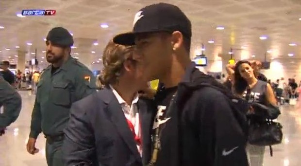 Neymar e Bruna Marquezine (Foto: Reprodução / Youtube)