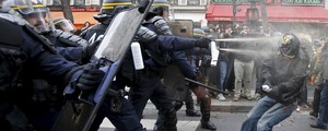 Protesto antes da Cúpula do Clima em Paris termina com 208 detidos (Eric Gaillard/Reuters)