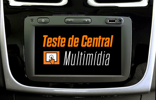 Renault Sandero RS: Teste da central multimídia (Foto: Autoesporte)