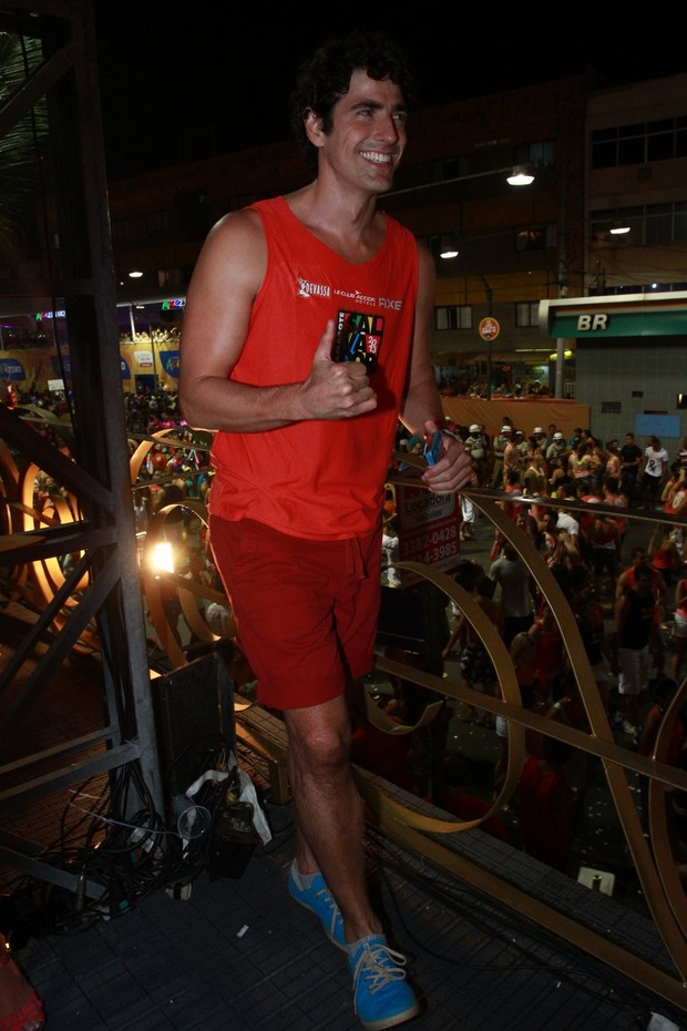 Reynaldo Gianecchini em Salvador (Foto: Clayton Militao/Fotorio News)