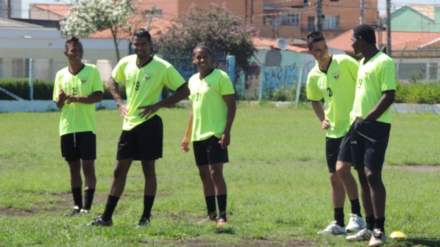 Jogadores do Usac (Foto: Rodrigo Mariano / Globoesporte.com)