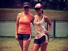 Ex-Tiazinha, Suzana Alves começa o ano praticando tênis