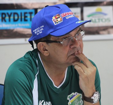 Francisco Diá, treinador do Altos (Foto: Wenner Tito) Francisco Diá, treinador do Altos (Foto: Wenner Tito)