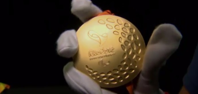 Medalhas das Paralimpíadas contam com experiência sensorial inédita (Foto: Reprodução SporTV)