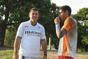 Paulo Moroni e Lucas (Foto: Emanuele Madeira/GLOBOESPORTE.COM)
