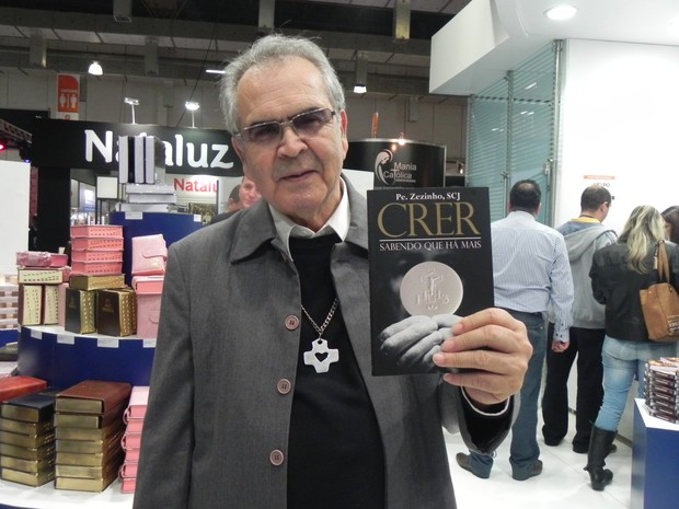 Padre Zezinho lança livro Crer sabendo que há mais (Foto: Divulgação / Editora Ave-Maria)