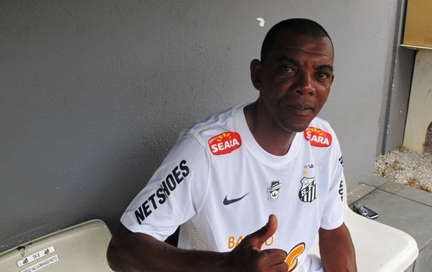 Célio ex-Santos e Portuguesa (Foto: Lincoln Chaves / Globoesporte.com)