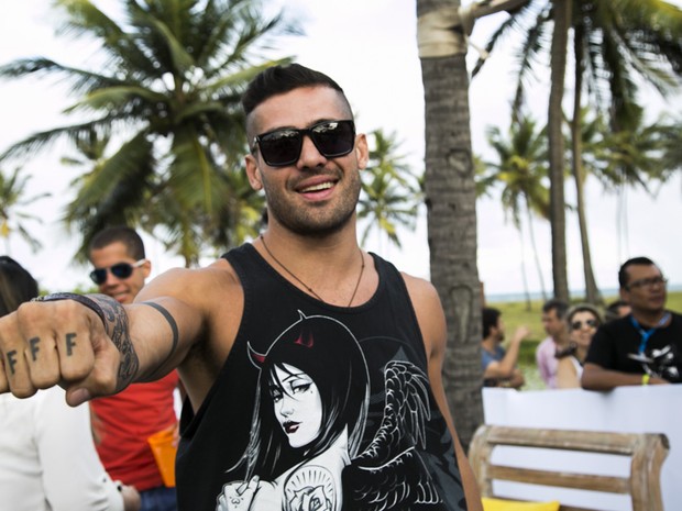 Yuri, ex-bbb, no Sauipe Folia (Foto: Alessandra Gerzoschkowitz / EGO)
