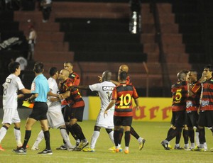 Sport x Figueirense (Foto: Aldo Carneiro/Pernambuco Press)