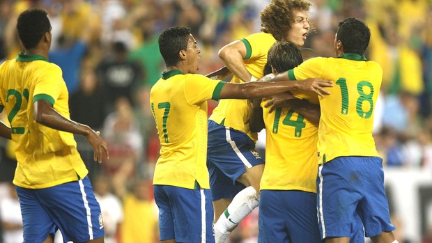 Comemoração do Brasil contra Portugal (Foto: Mowa press)