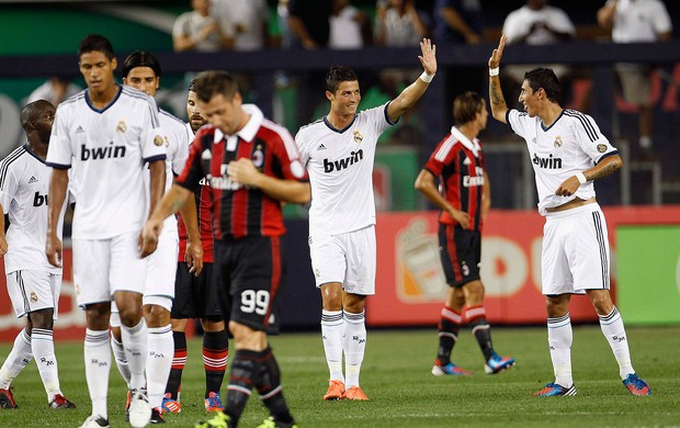 Cristiano Ronaldo e Di Maria, Real Madrid x Milan (Foto: Agência Reuters)