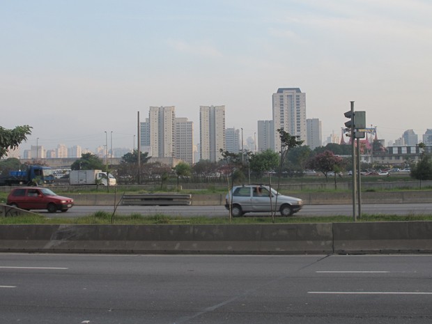 Radar que mais multa em São Paulo está na marginal, na região da Casa Verde (Foto: Márcio Pinho/G1)