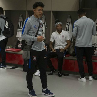 Com trauma nas costas, Marquinhos Gabriel é dúvida para pegar o Cruzeiro