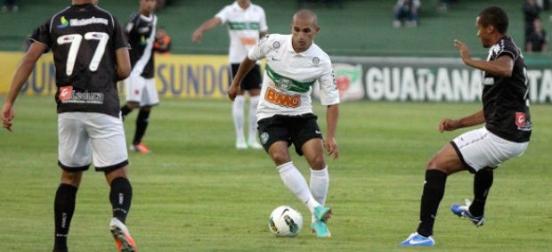 Coritiba x Vasco - Gil (Foto: Divulgação/Site oficial do Coritiba)