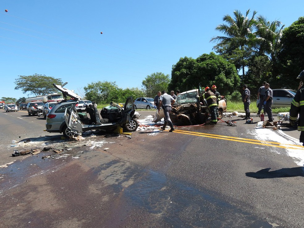 Acidente foi registrado na manhã desta quinta-feira (13), em Dracena (Foto: Jorge Zanoni/Cedida)