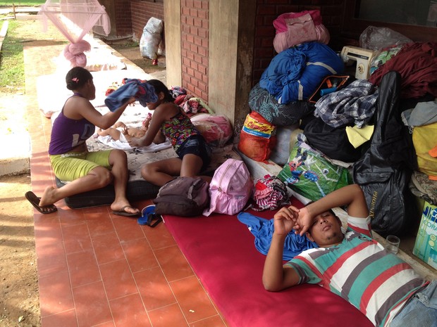 Famílias ocupam sede do Incra (Foto: Rayssa Natani/ G1)