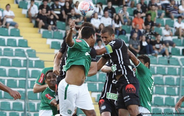 Figueirense vence a Chapecoense em cada (Foto: Luiz Henrique / Figueirense)