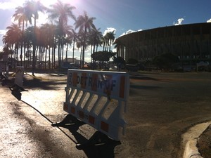 Os principais acessos para o Estádio Nacional de Brasília já foram fechados pelo Detran  (Foto: Káthia Mello/G1 DF)