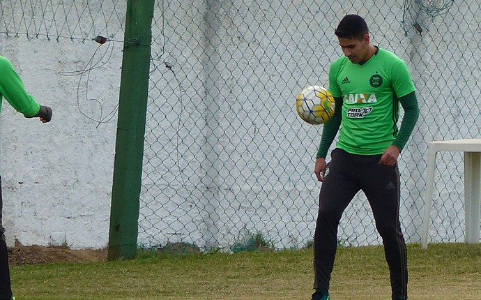 Thiago Lopes Coritiba (Foto: Monique Silva) Thiago Lopes Coritiba (Foto: Monique Silva)