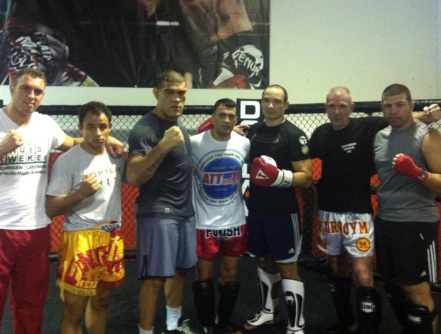 Antônio Pezão em treino com Pedro Rizzo MMA UFC (Foto: Ana Hissa)