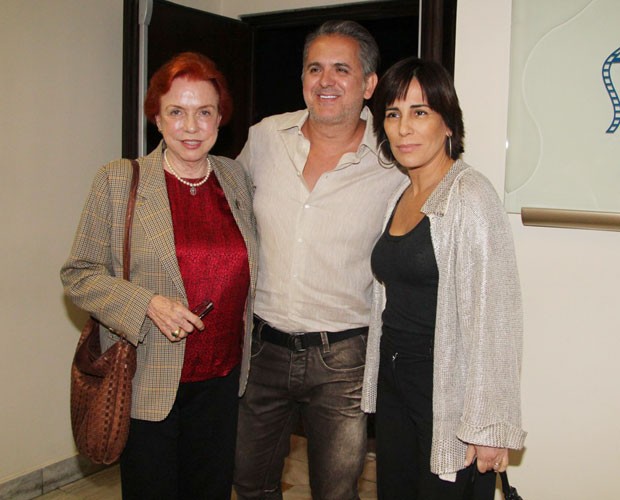 Glória Pires (à direita) e o marido, Orlando Morais, cumprimentou personalidades no evento (Foto: Foto Rio News)