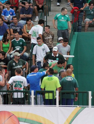 Torcida do Palmeiras NBB (Foto: Thiago Fidelix)