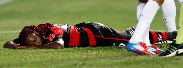 Vagner Love Flamengo x Cruzeiro (Foto: Ramon Bitencourt / Vipcomm)