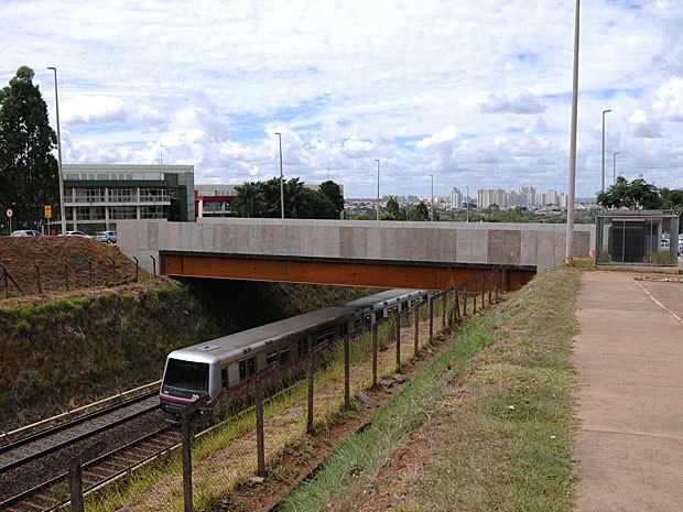 Viaduto inaugurado em Águas Claras, no Distrito Federal (Foto: Dênio Simões/Agência Brasília)