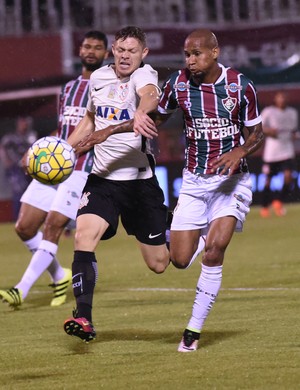 Lédio critica duelo entre Fluminense  e Corinthians: 