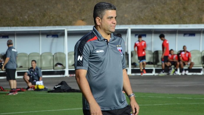 Marcelo Cabo - técnico do Atlético-GO (Foto: Divulgação / Atlético-GO) Marcelo Cabo - técnico do Atlético-GO (Foto: Divulgação / Atlético-GO)