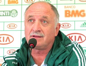 Felipão na coletiva do Palmeiras (Foto: Diego Ribeiro / Globoesporte.com)