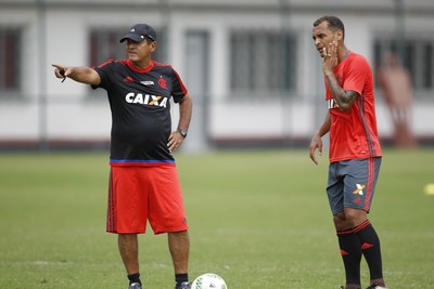 Muricy Ramalho e Alan Patrick treino Flamengo (Foto: Gilvan de Souza/Flamengo)