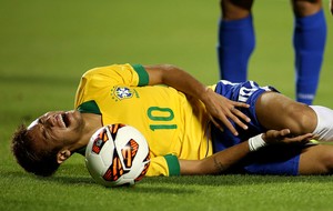 neymar brasil honduras (Foto: Mowa Press)