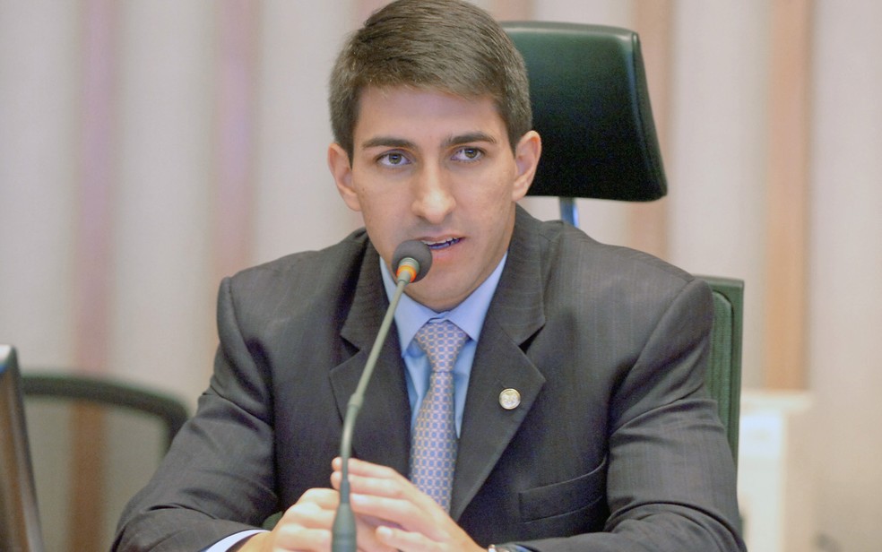O deputado distrital Cristiano Araújo (PSD) durante sessão na Câmara Legislativa do Distrito Federal (Foto: CLDF/Divulgação)