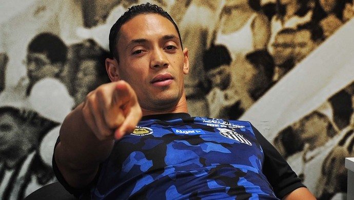 Ricardo Oliveira Santos (Foto: Ivan Storti / Divulgação Santos FC) Ricardo Oliveira Santos (Foto: Ivan Storti / Divulgação Santos FC)