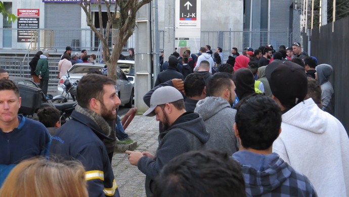 Atlético-PR x Corinthians: ingressos para torcida visitante estão esgotados