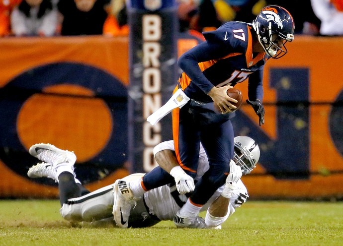 Khalil Mack, Oakland Raiders x Denver Broncos, NFL (Foto: AP)