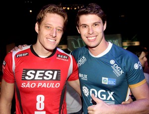 Murilo e Bruninho vôlei Masculino apresentação (Foto: Alexandre Arruda / CBV)