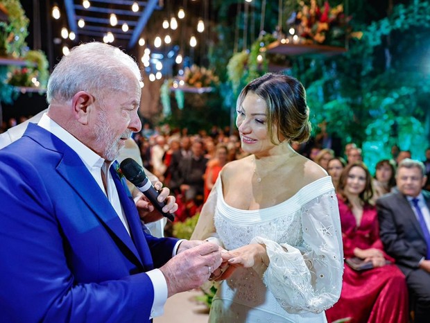 Lula e Janja se casam (Foto: Reprodução/Twitter)
